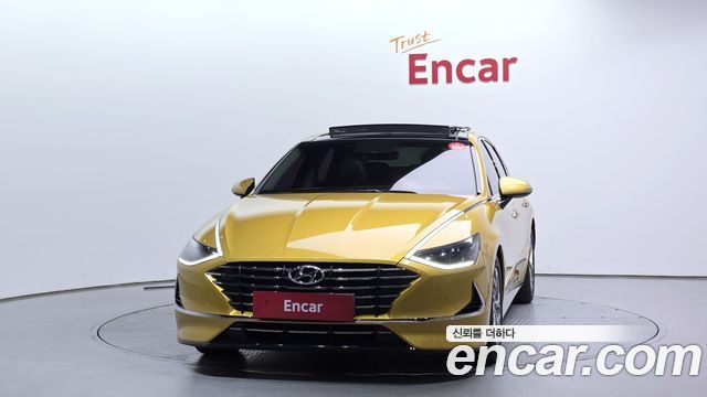 Hyundai Sonata DN8 2.0 Premium Family - фото 2