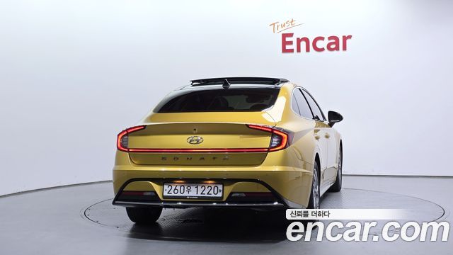Hyundai Sonata DN8 2.0 Premium Family - фото 3