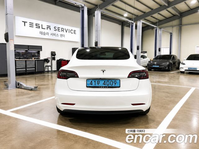 Tesla Model 3 RWD - фото 3