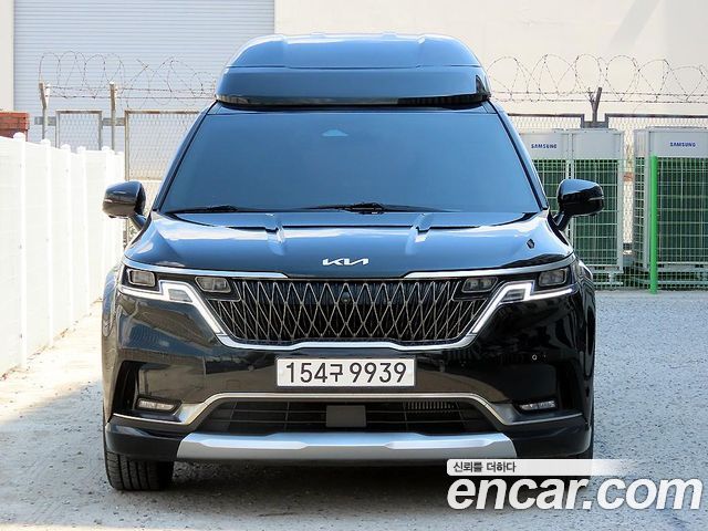 Kia Carnival 4-го поколения 9-Seater Hi-Limousine Signature - фото 0