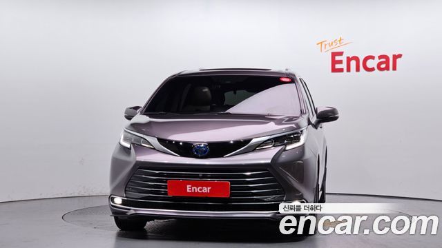 Toyota Sienna 4-го поколения 2.5 Hybrid AWD - фото 2