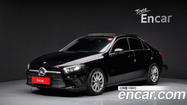 Mercedes-Benz A-Class W177 A220 Sedan - фото 0