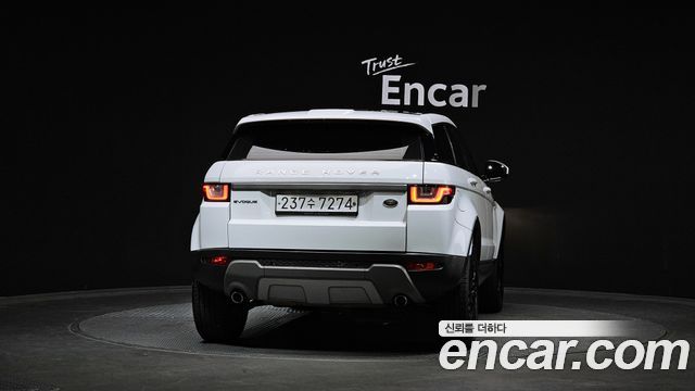 Land Rover Range Rover Evoque 2.0 TD4 SE - фото 3
