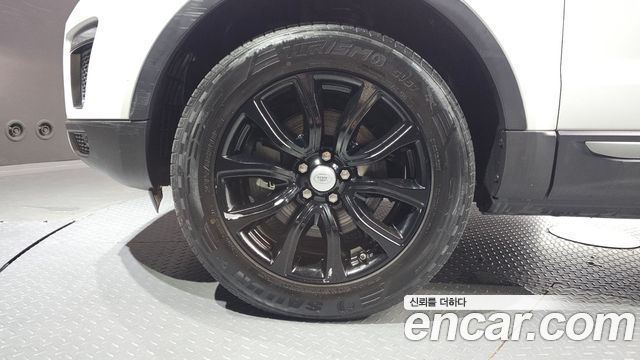 Land Rover Range Rover Evoque 2.0 TD4 SE - фото 4