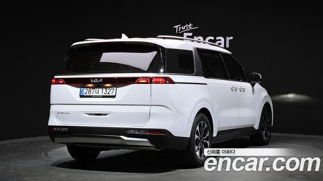 Kia Carnival 4-го поколения 7-Seater Signature - фото 1