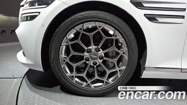 Genesis G80 RG3 Gasoline 2.5 Turbo 2WD - фото 4