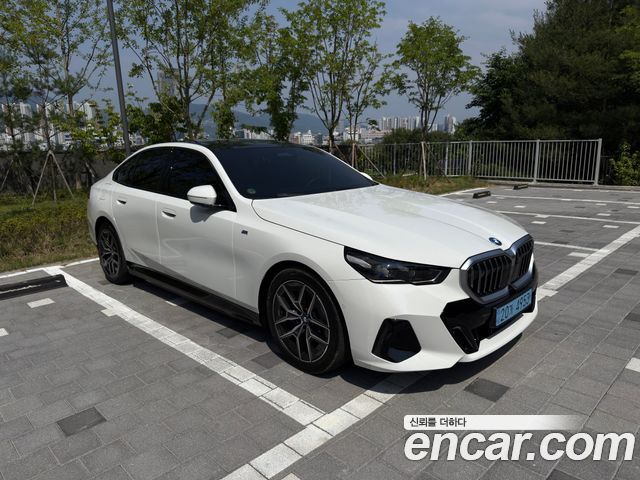 BMW i5 G60 eDrive 40 M Sport - фото 0