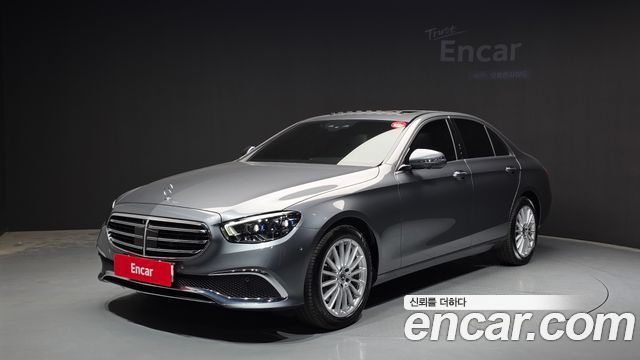 Mercedes-Benz E-Class W213 E250 Exclusive - фото 0