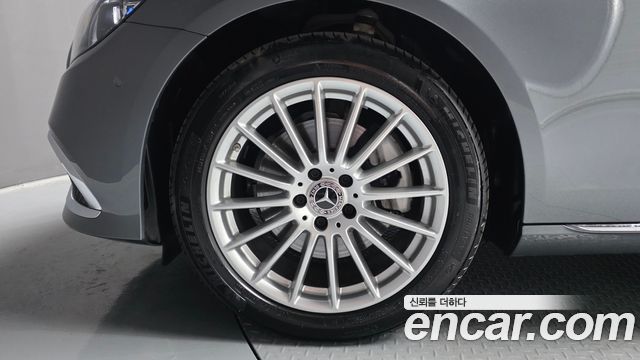 Mercedes-Benz E-Class W213 E250 Exclusive - фото 4