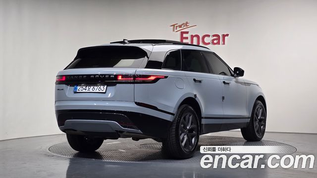 Land Rover Range Rover Velar 2.0 P250 Dynamic SE - фото 1