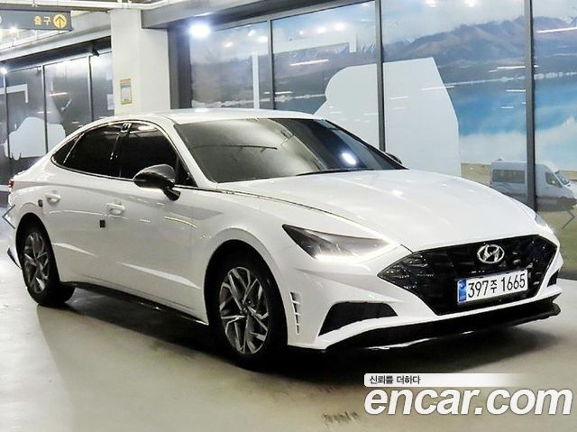 Hyundai Sonata DN8 2.0 Premium Plus - фото 0