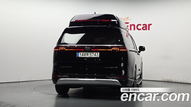 Kia Carnival 4-го поколения 9-Seater Hi-Limousine Signature - фото 2