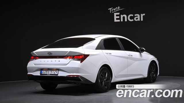 Hyundai Avante CN7, гибрид Smart - фото 1