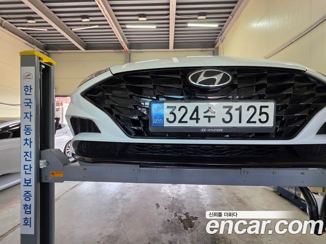 Hyundai Sonata DN8 2.0 Modern - фото 0