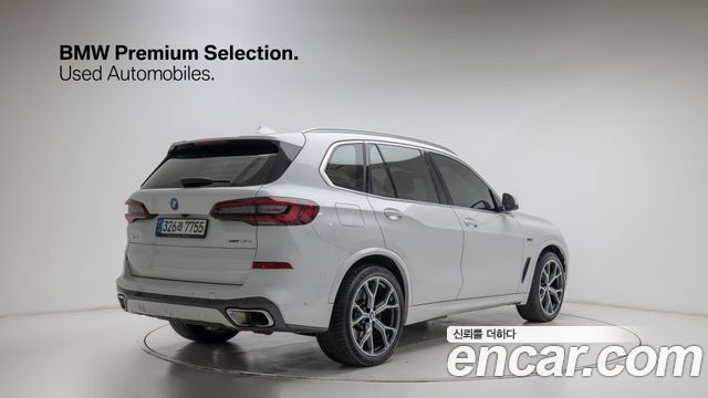 BMW X5 G05 xDrive 45e M Sport - фото 1