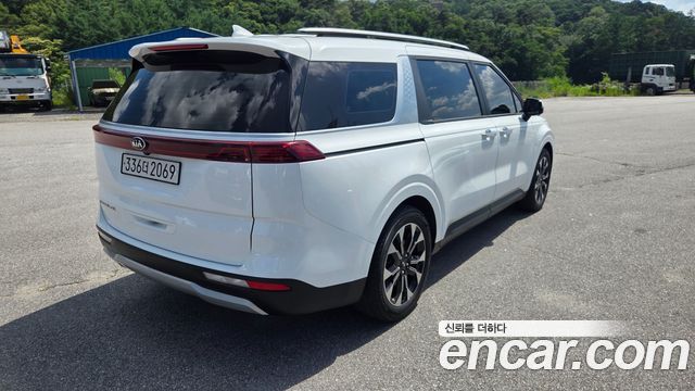 Kia Carnival 4-го поколения 9-Seater Prestige - фото 3