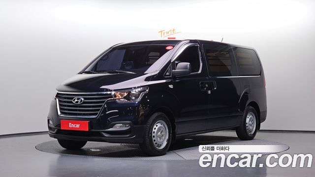 Hyundai Starex Новый Van 3-Seater Style - фото 0