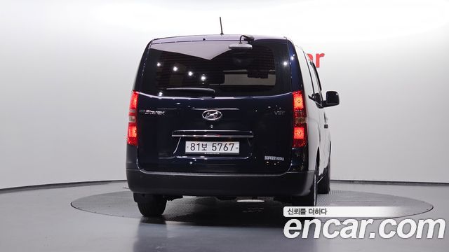 Hyundai Starex Новый Van 3-Seater Style - фото 3
