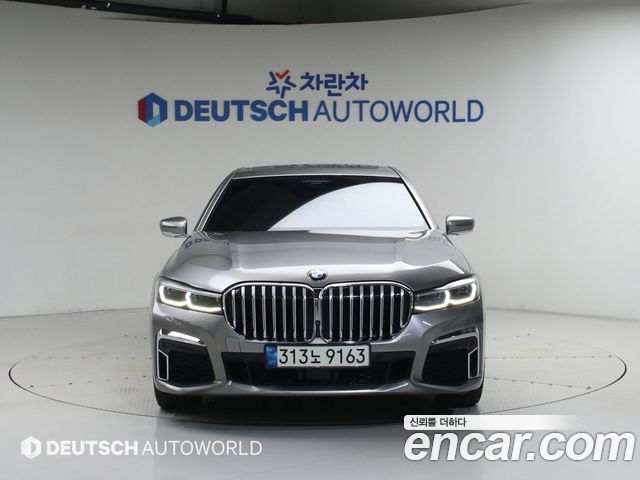 BMW 7-Series G11 740Li xDrive M Sport Package - фото 2