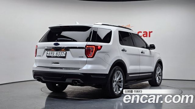 Ford Explorer 2.3 Limited 4WD 5th - фото 0