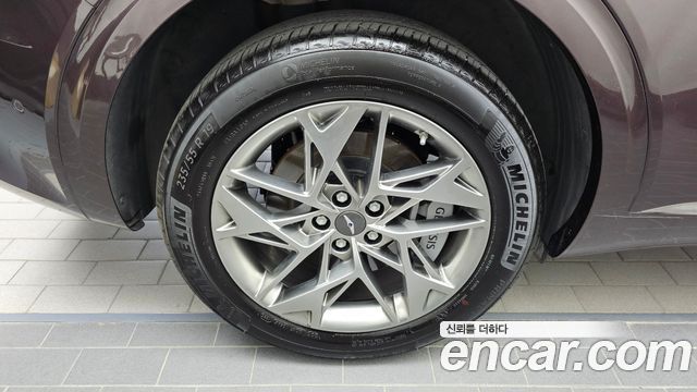 Genesis GV70 2.5T Gasoline 2WD - фото 4