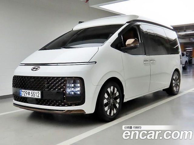 Hyundai Staria 4WD Camper Prestige Camper 4Seater - фото 0