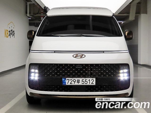 Hyundai Staria 4WD Camper Prestige Camper 4Seater - фото 2