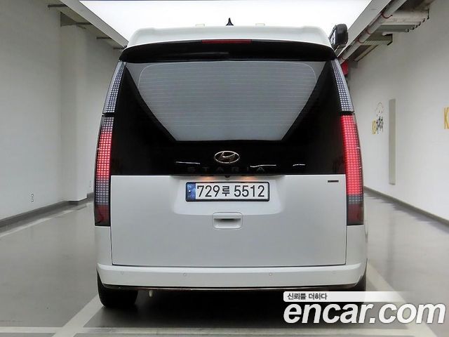 Hyundai Staria 4WD Camper Prestige Camper 4Seater - фото 3