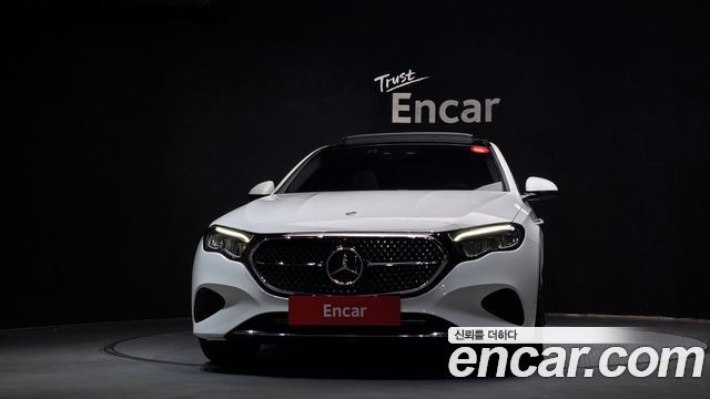 Mercedes-Benz E-Class W214 E200 Avantgarde - фото 2