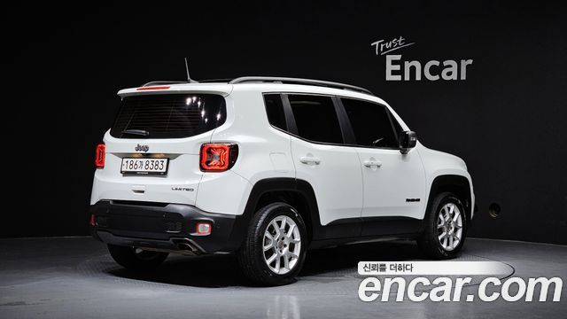 Jeep Renegade 2.4 Limited - фото 1