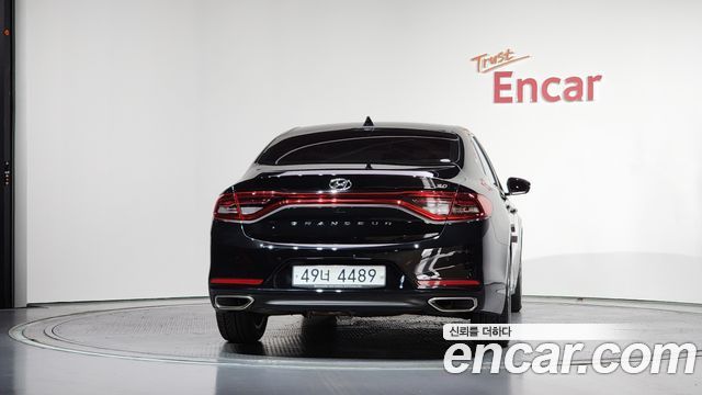 Hyundai Grandeur IG 2.4 Exclusive Special - фото 2