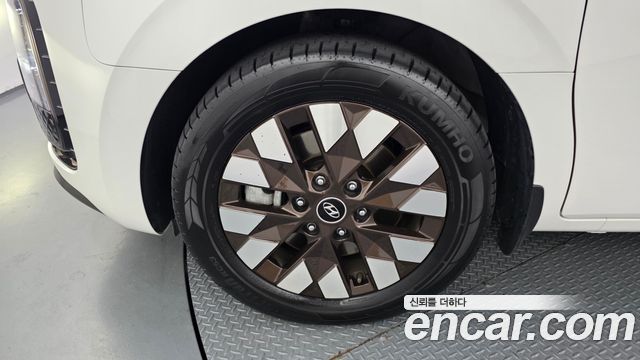 Hyundai Staria 2WD Camping Car Prestige Camper 4Seater - фото 4