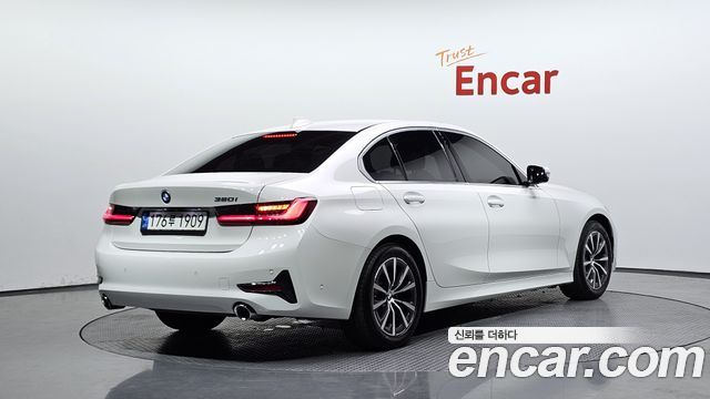 BMW 3-Series G20 320i - фото 1