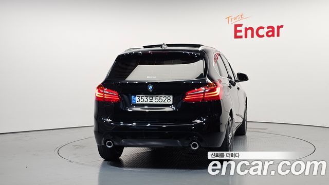 BMW 2-Series F45 Advantage - фото 3