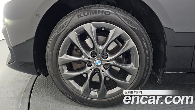 BMW 2-Series F45 Advantage - фото 4