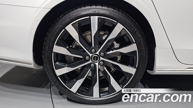 Volvo S90 B5 Ultra Bright - фото 4