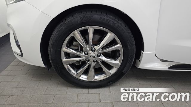 Kia Carnival Новый 9-Seater Noblesse Special - фото 4