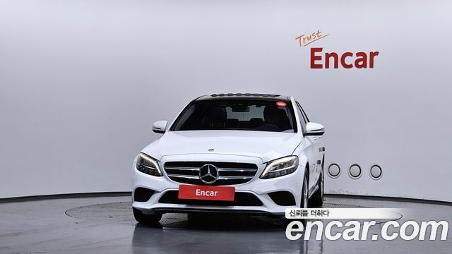 Mercedes-Benz C-Class W205 C220 d Avantgarde - фото 2