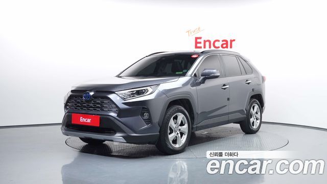 Toyota RAV4 5-го поколения 2.5 4WD Hybrid - фото 0