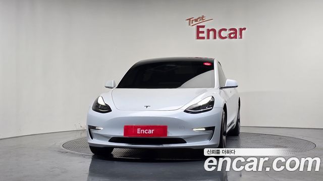 Tesla Model 3 Long Range AWD - фото 2