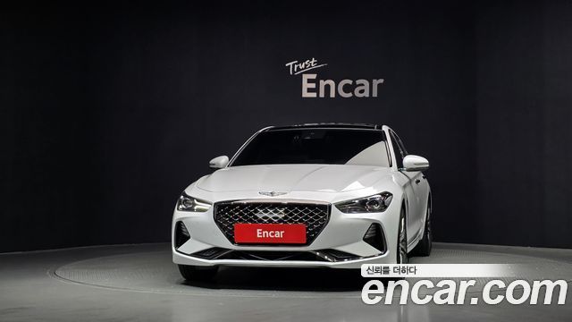 Genesis G70 2.0T Supreme - фото 2