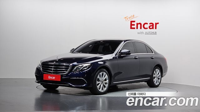 Mercedes-Benz E-Class W213 E300 4MATIC Exclusive - фото 0