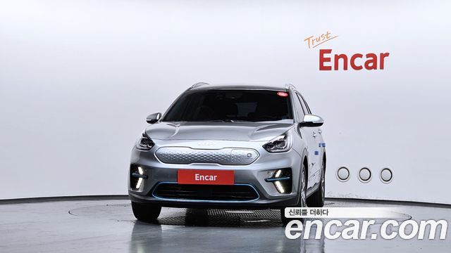 Kia Niro EV Noblesse - фото 2