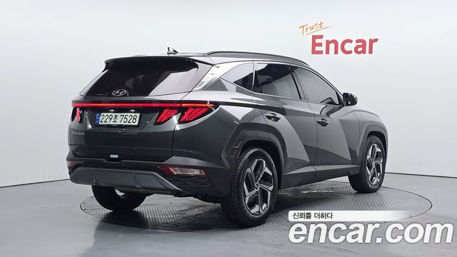 Hyundai Tucson NX4 Gasoline 1.6 Turbo 2WD Inspiration - фото 1