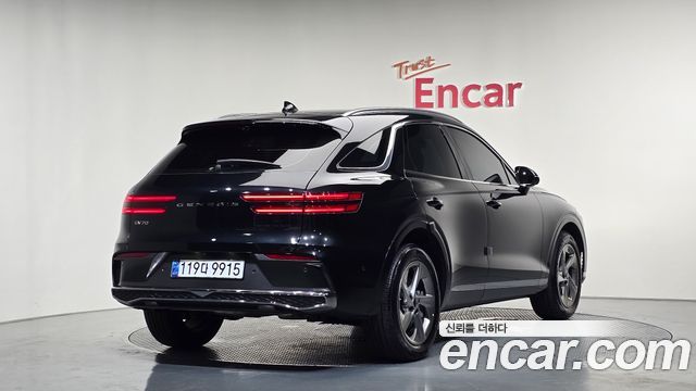 Genesis GV70 2.5T Gasoline 2WD - фото 1