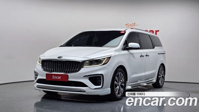 Kia Carnival Новый 7-Seater Limousine President - фото 0