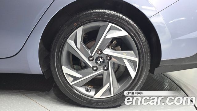 Hyundai Avante Новый CN7 1.6 Inspiration - фото 4