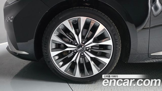 Kia K8 2.5 Gasoline 2WD Noblesse - фото 4