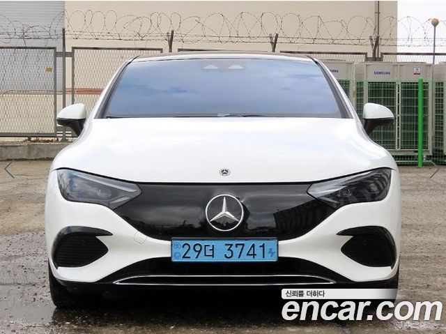 Mercedes-Benz EQE V295 EQE350+ - фото 0