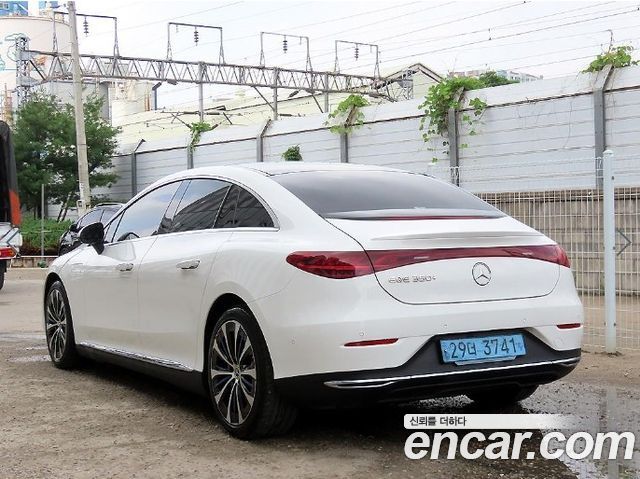 Mercedes-Benz EQE V295 EQE350+ - фото 2